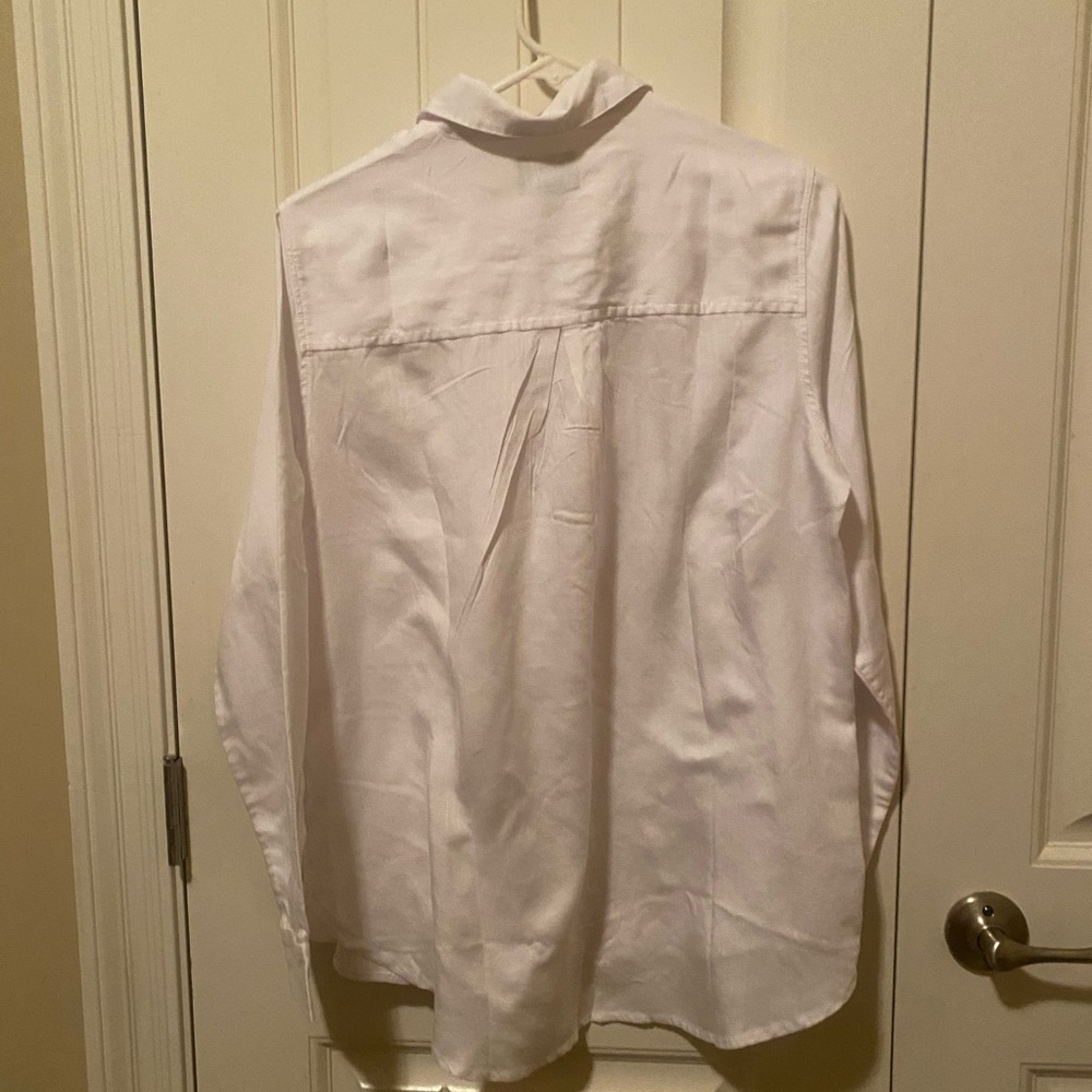 Lands' End White Button-Up Shirt-Size M - Picture 2 of 3